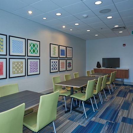 Holiday Inn Express & Suites St. John'S Airport By Ihg St. John's Exterior foto